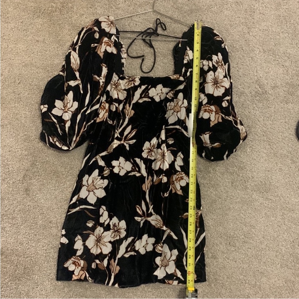 Cara Cara Adolophine Mini Dress - Picture 7 of 10